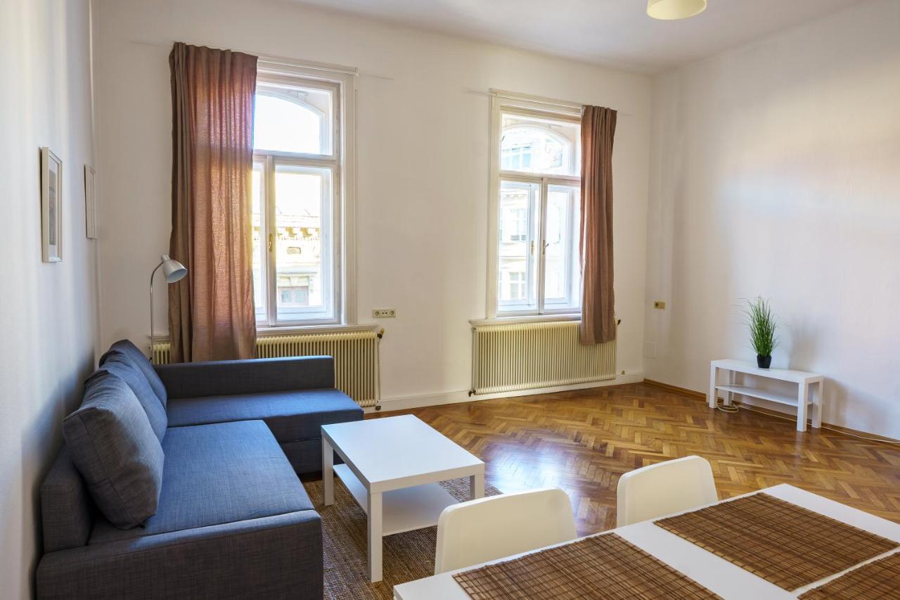 1060 * Vienna