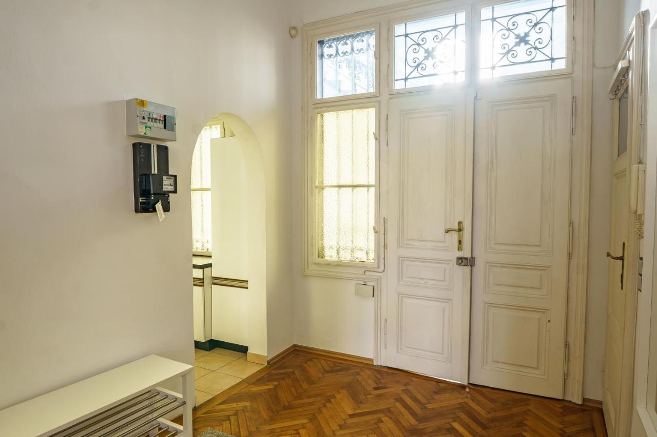 1060 * Vienna