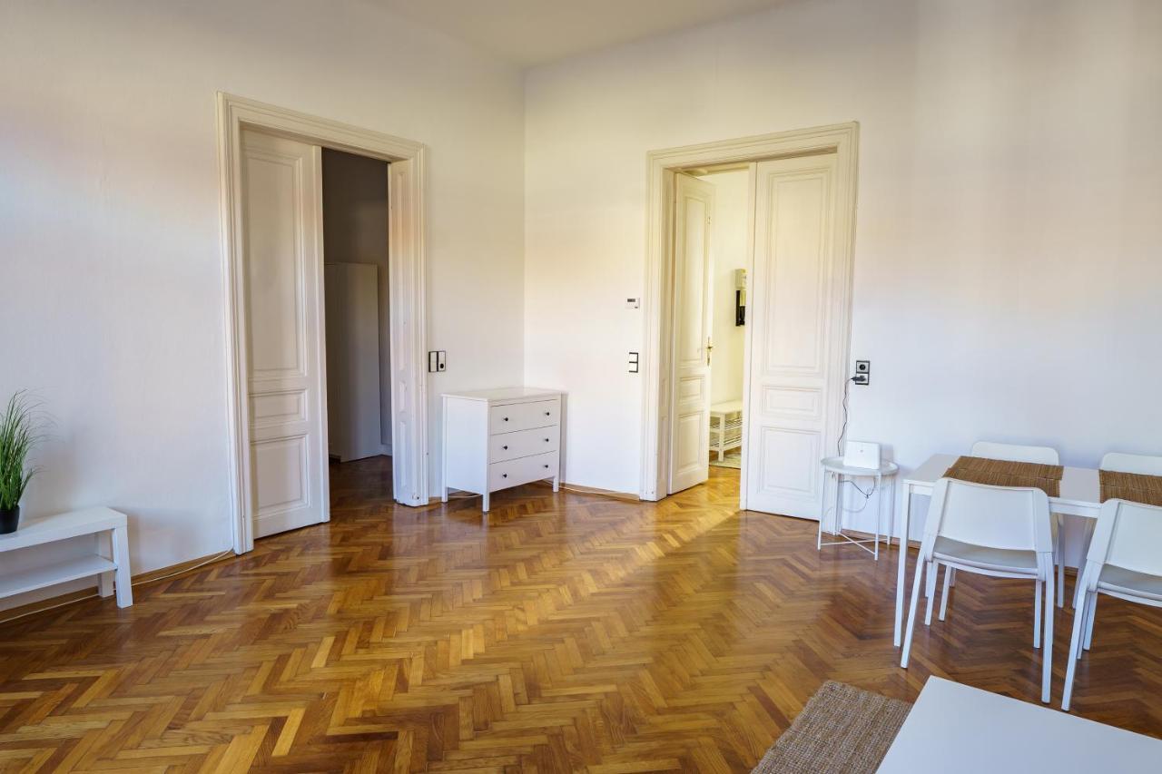 Apartment 1060 Vienna