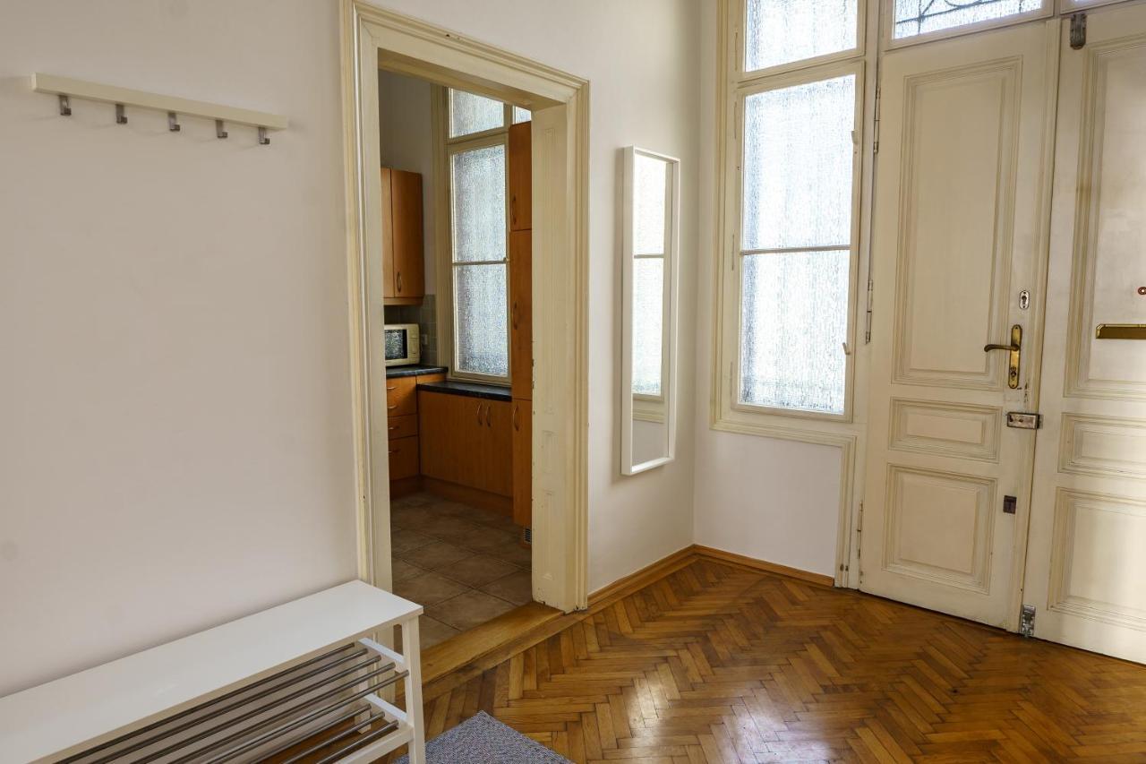 1060 Vienna