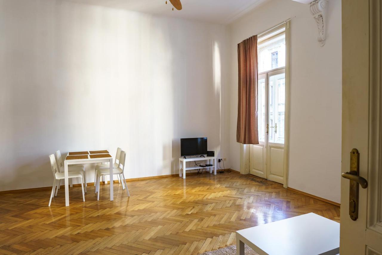 Living - Gumpendorfer Straße